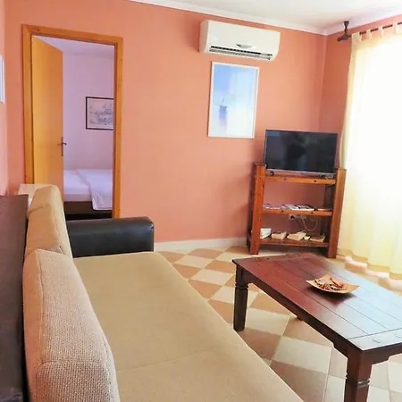 Apartment Jurisic *